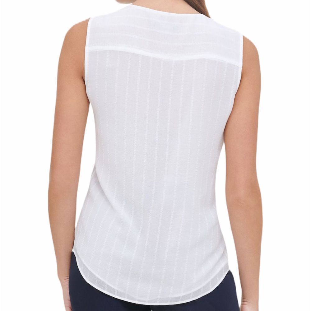 TOMMY HILFIGER White Sleeveless Ruffle Front Top M Lined Blouse - Picture 3 of 14